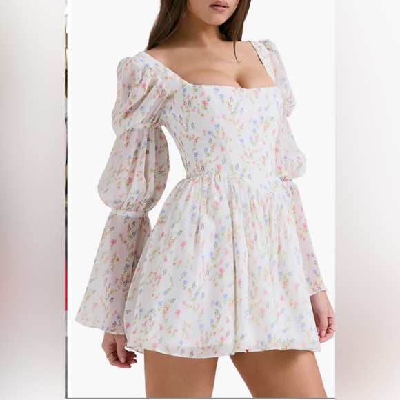 House of CB Floral Print Corset Dress - Picture 3 of 7